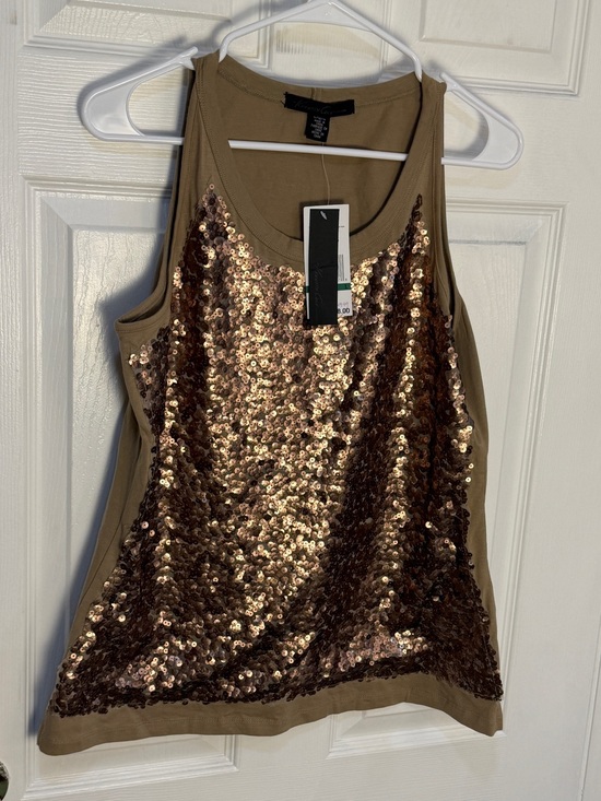 Kenneth Cole Tops - Kenneth Cole Rose Gold Sequin Front Tank - Olive Back L NWT